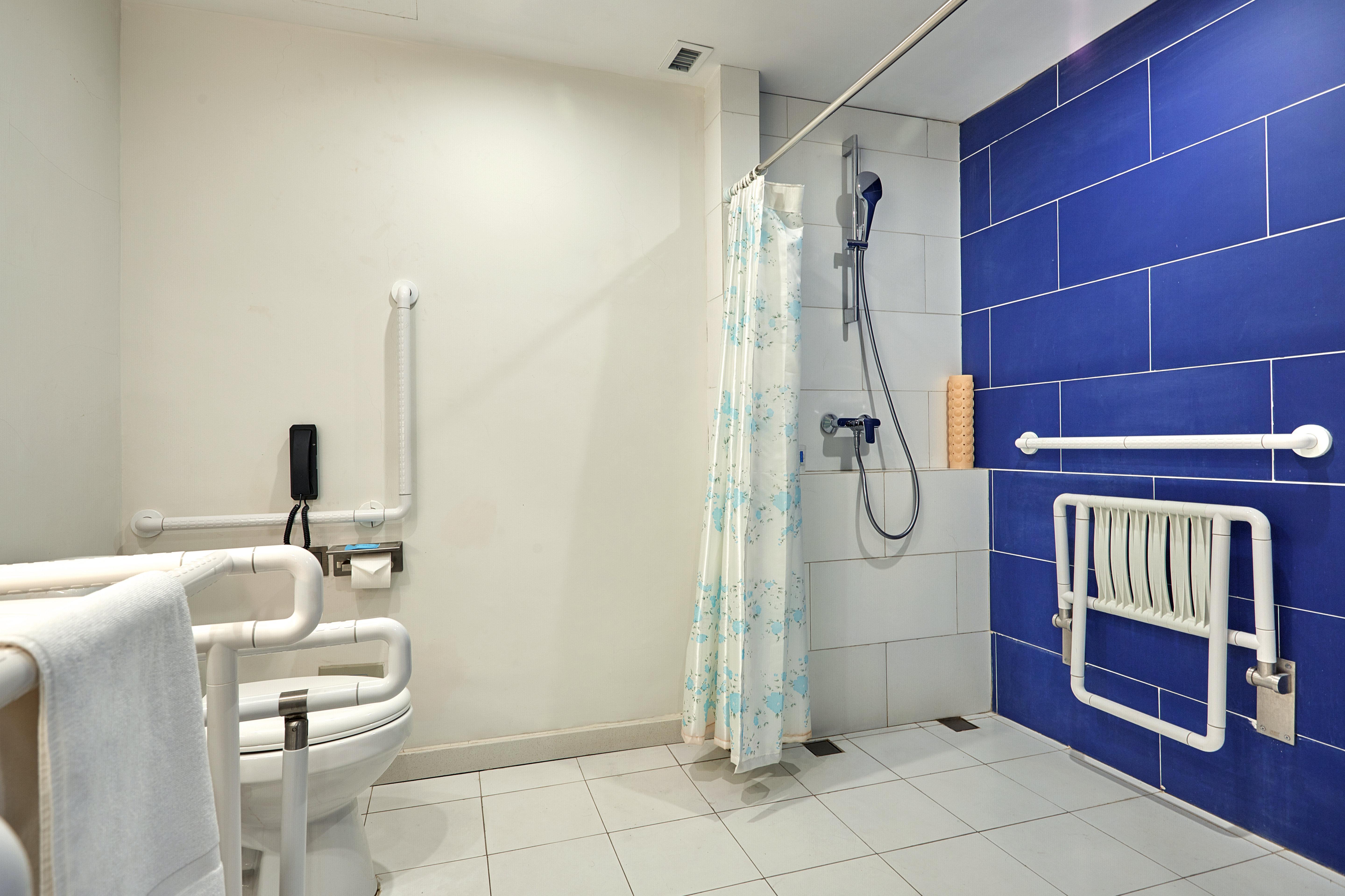 Holiday Inn Express Nanjing Xuanwu Lake, an IHG Hotel Bagian luar foto