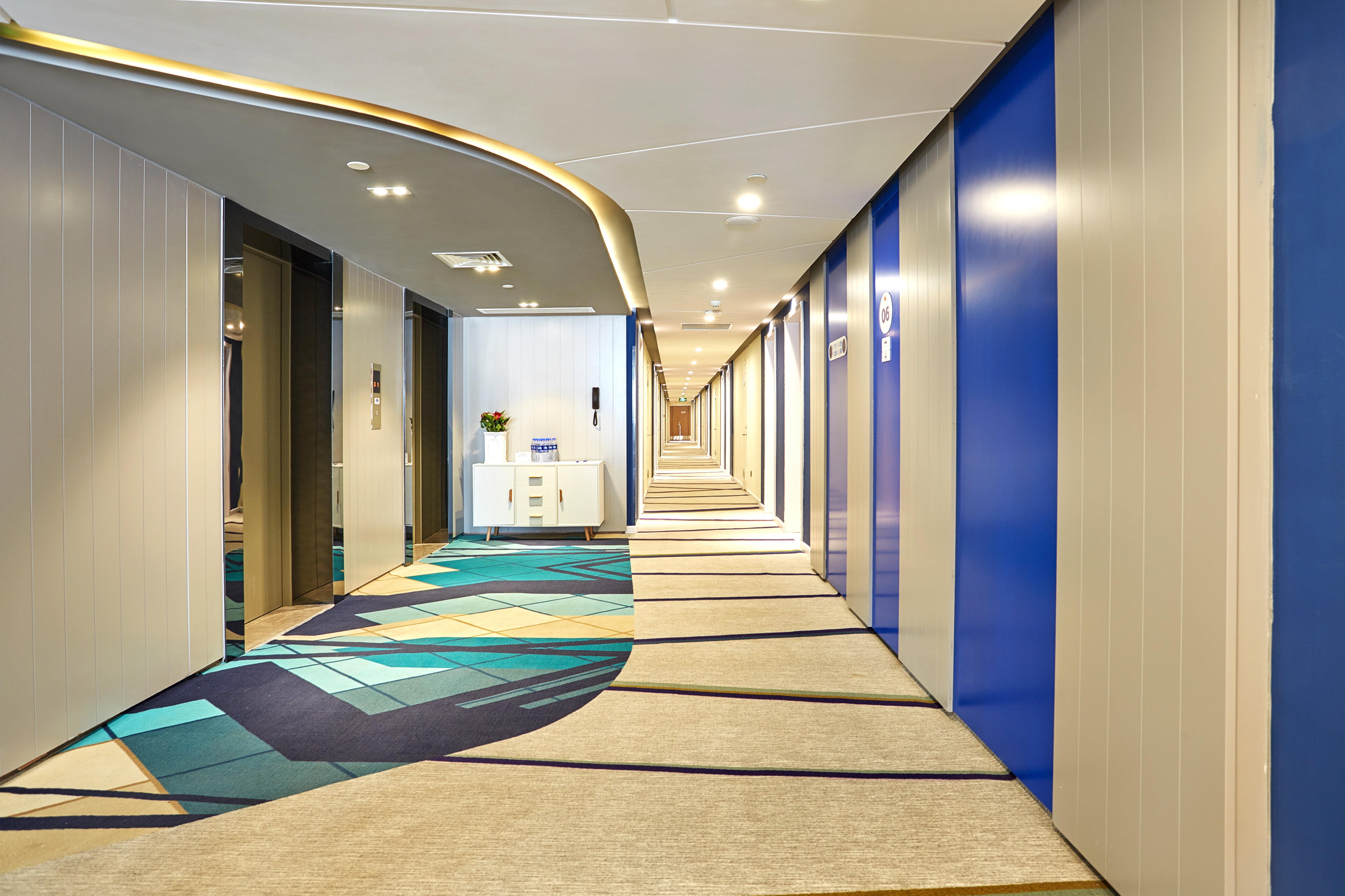 Holiday Inn Express Nanjing Xuanwu Lake, an IHG Hotel Bagian luar foto