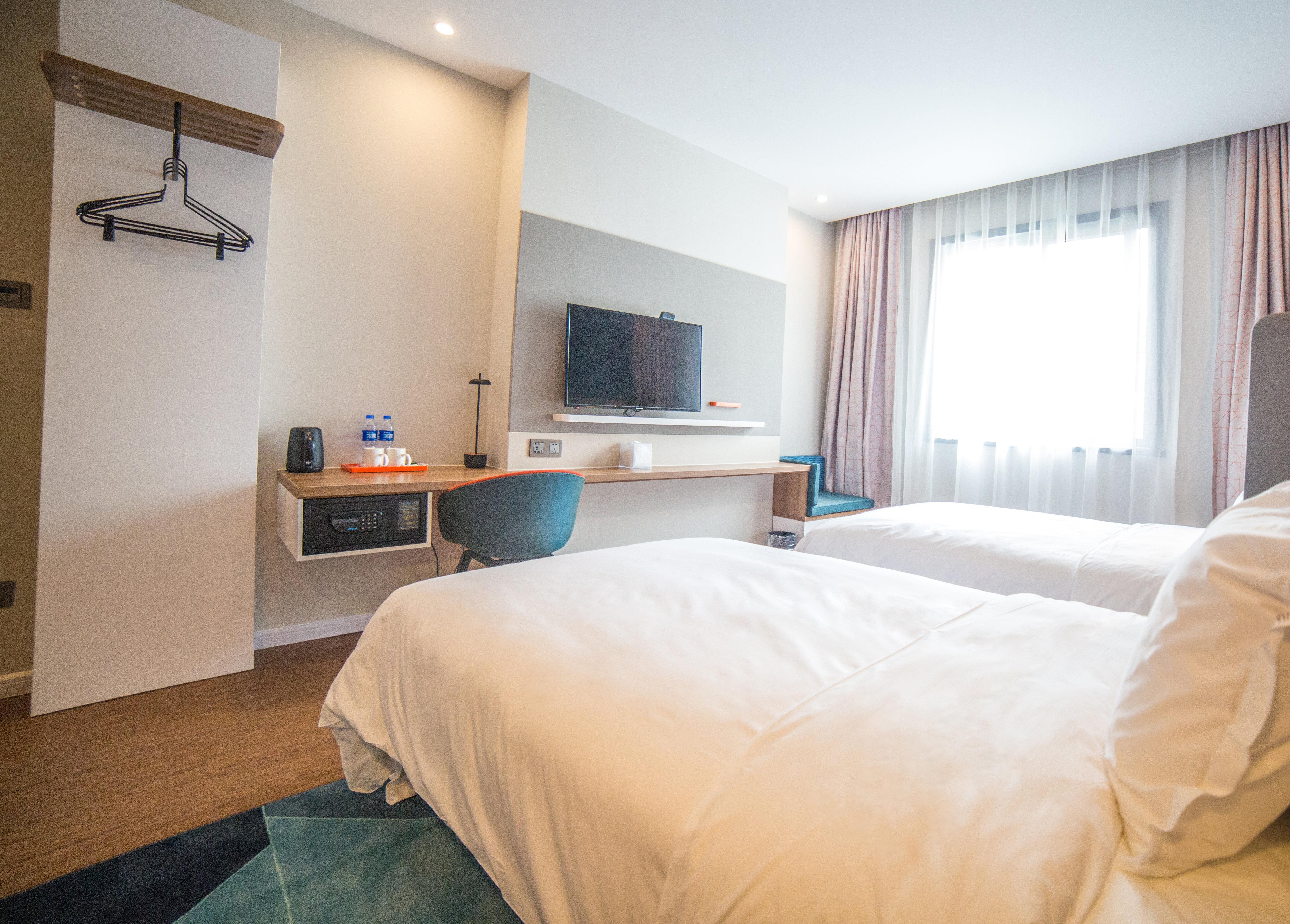 Holiday Inn Express Nanjing Xuanwu Lake, an IHG Hotel Bagian luar foto