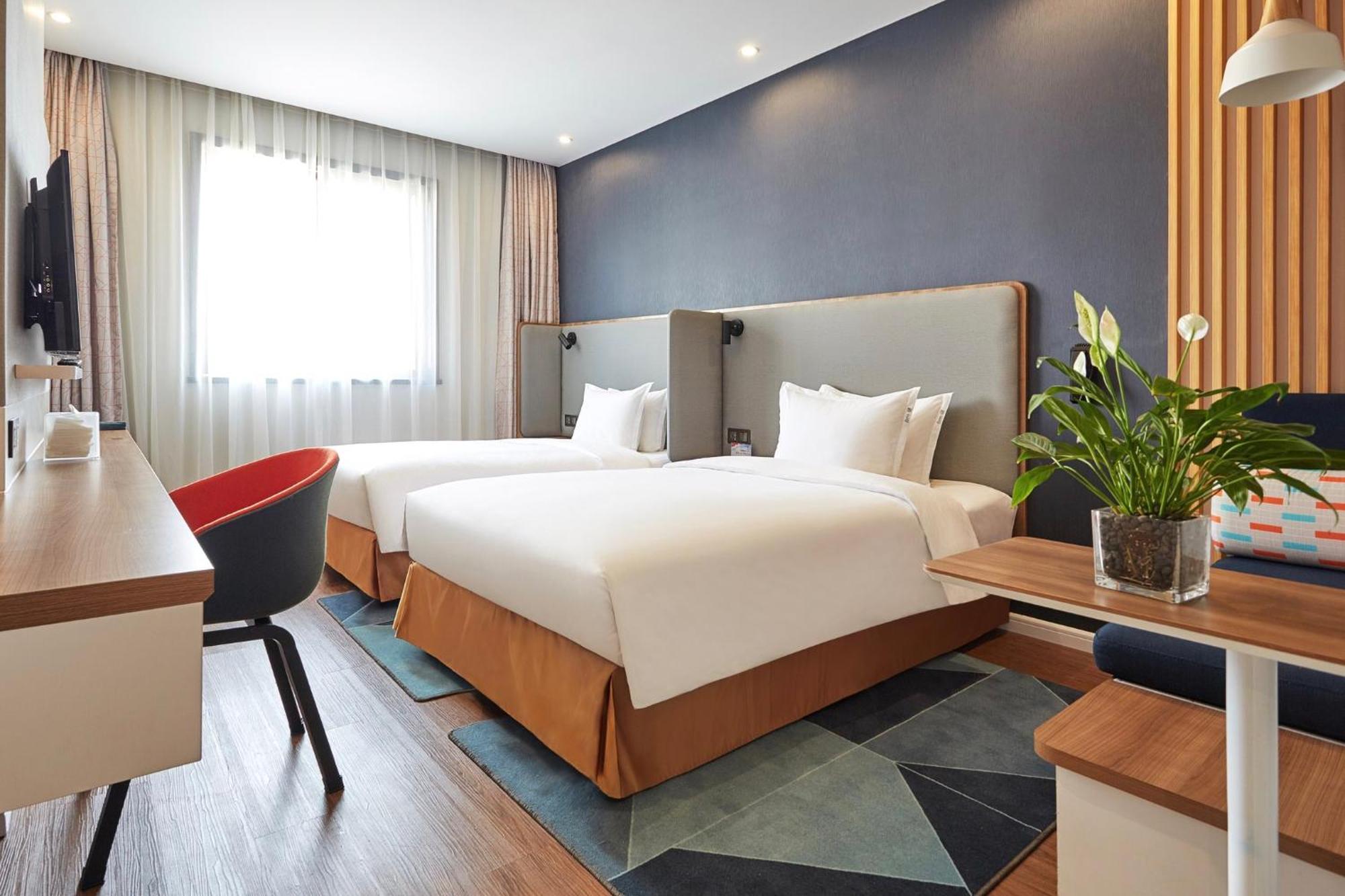 Holiday Inn Express Nanjing Xuanwu Lake, an IHG Hotel Bagian luar foto